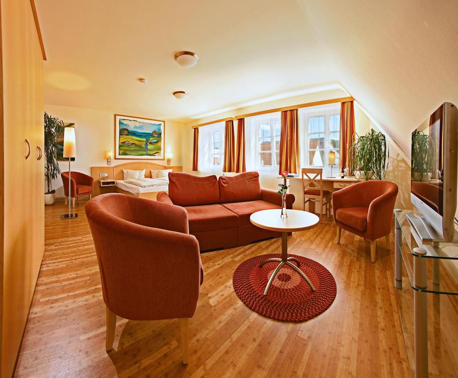 Hotel Gasthof Zum Ochsen 에힌겐 외부 사진