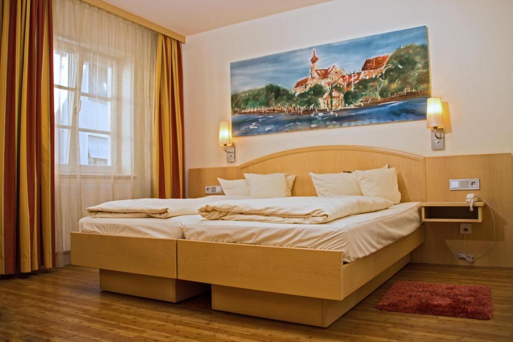 Hotel Gasthof Zum Ochsen 에힌겐 외부 사진